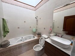 Choa Chu Kang Road (D23), Terrace #472896611